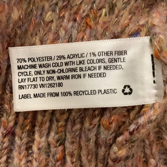 A new day crewneck knit sweater - Picture 7 of 13